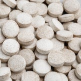 Vahva salmiakki täysksylitolipastilli – sokeriton vaihtoehto suun hyvinvointiin